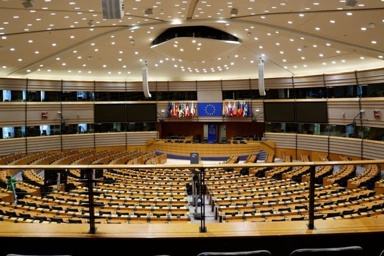 Le Digital Services Act européen : quelles obligations pour les grandes plateformes ?