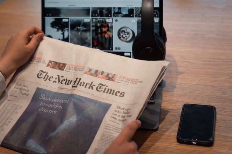 Snopes, PolitiFact, Les Décodeurs : comment travaillent les fact-checkers professionnels